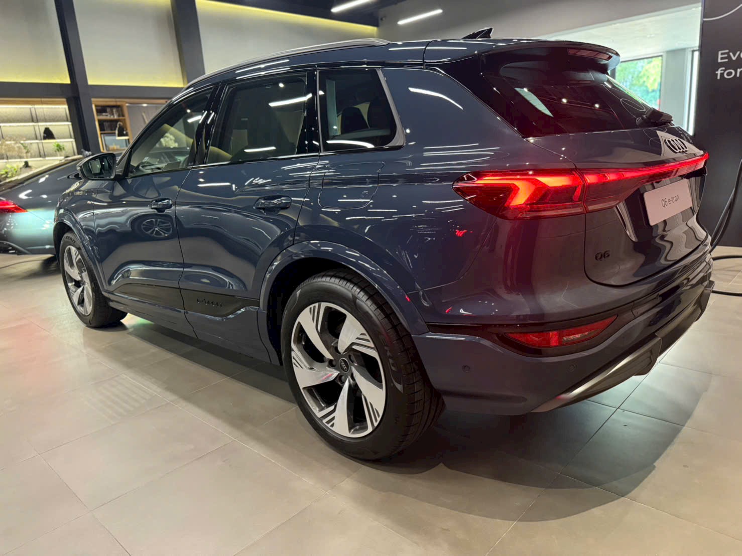 Chi tiết xe
