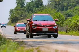 VinFast ra mắt thương hiệu Green xe điện, logo mới cho dịch vụ