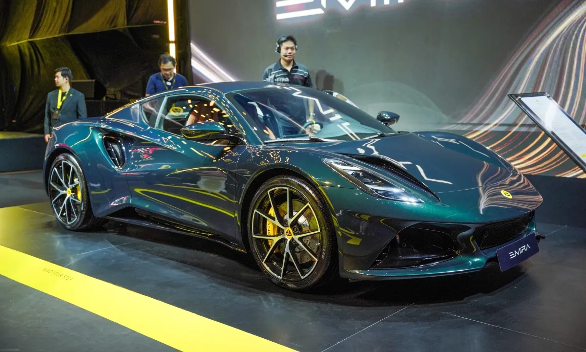Lotus Emira về Việt Nam: Xe thể thao Anh quốc giá từ 7,9 tỷ đồng