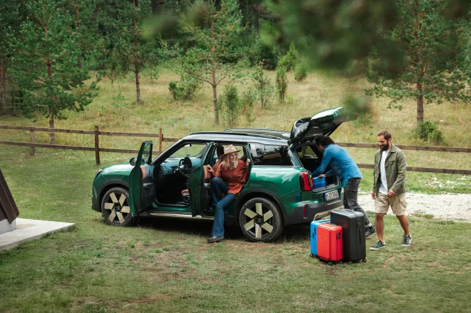 MINI Countryman ưu đãi 340 triệu, giá từ 2,299 tỷ đồng