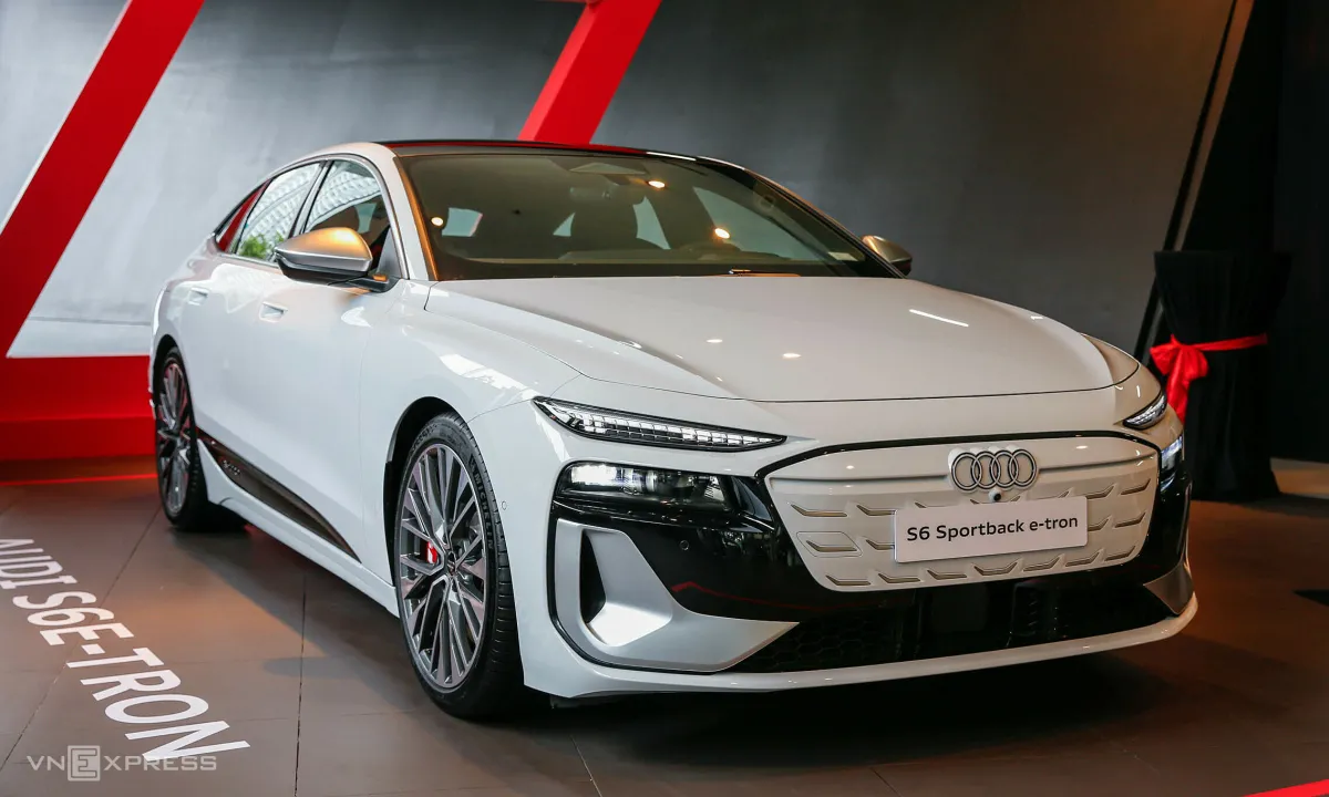 Audi S6 Sportback e-tron ra mắt Việt Nam: Sedan điện hiệu suất cao, giá từ 4,2 tỷ đồng