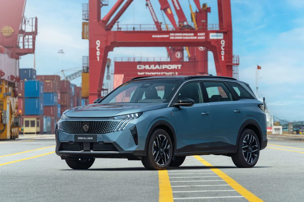 Peugeot 5008 thế hệ mới: SUV 7 chỗ giá từ 1,38 tỷ đồng, nâng cấp toàn diện