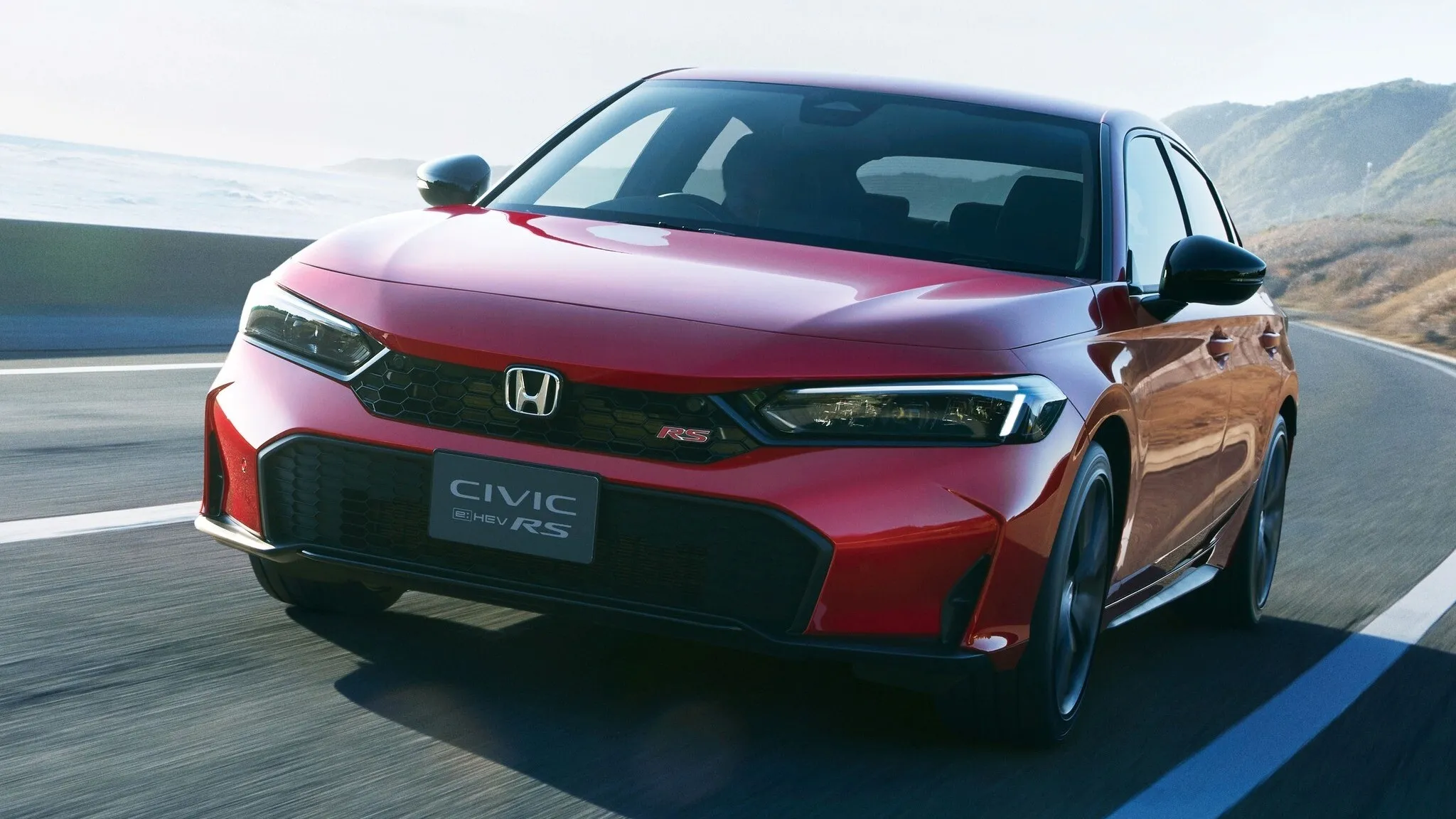 Honda Civic Hatchback 2026 ra mắt: Giá từ 643 triệu, tùy chọn e:HEV RS