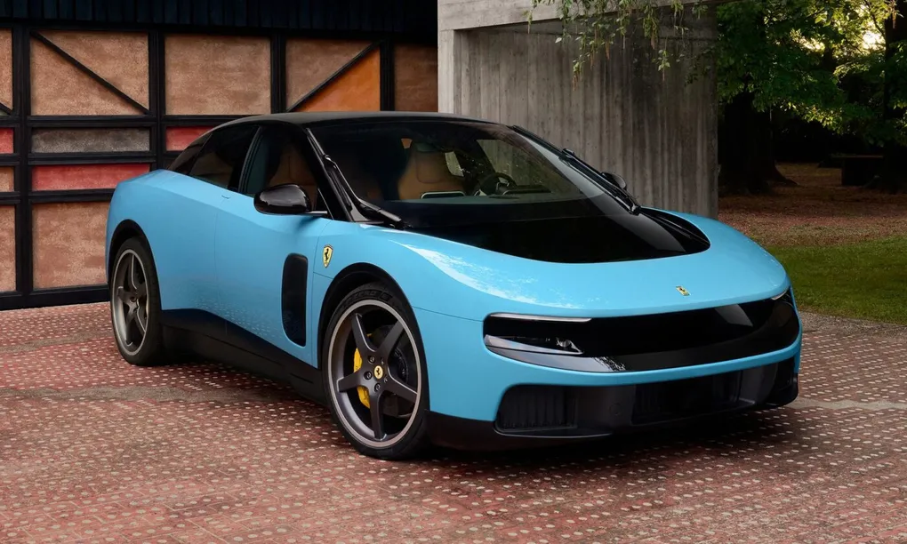 Ferrari Thay CEO Tiếp Thị Sau Loạt Phản Ứng Trái Chiều Về Xe Điện Luce