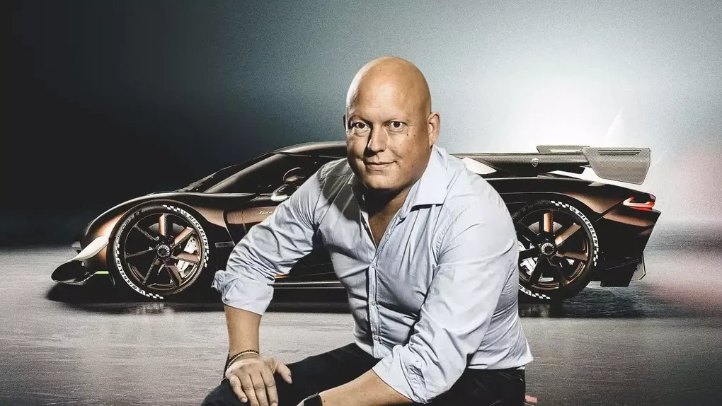 Ông chủ Koenigsegg: Xe xăng