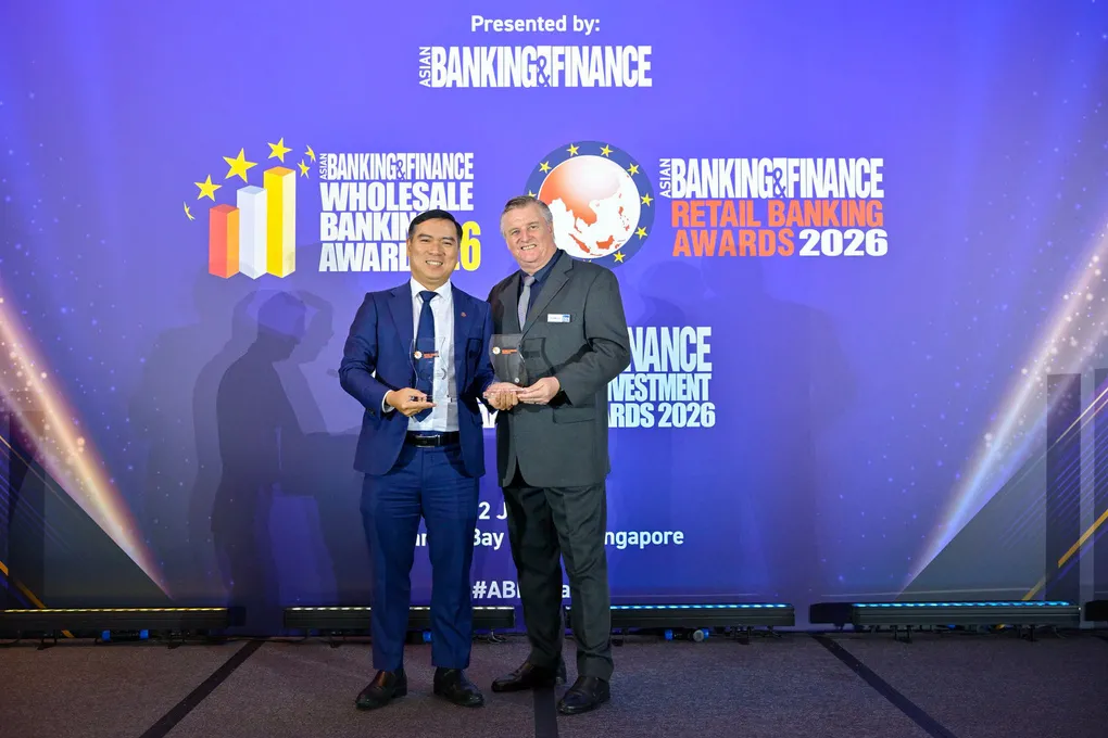 HDBank Liên Tiếp Gặt Hái Giải Thưởng Ngân Hàng Bán Lẻ & SME Uy Tín