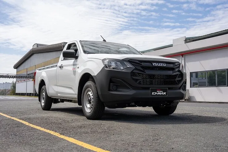 Isuzu D-Max D-Cargo 1000: Bán tải hơn 1 tấn, giá chỉ 492 triệu đồng