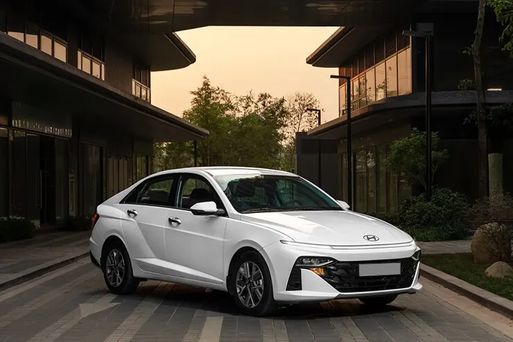 Hyundai Accent tháng 8/2026: Giá lăn bánh, ưu đãi hấp dẫn gần 90 triệu