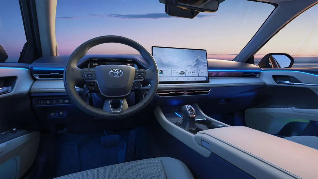 Toyota Camry 2026: Nội thất công nghệ, giá từ 25.500 USD tại Trung Quốc