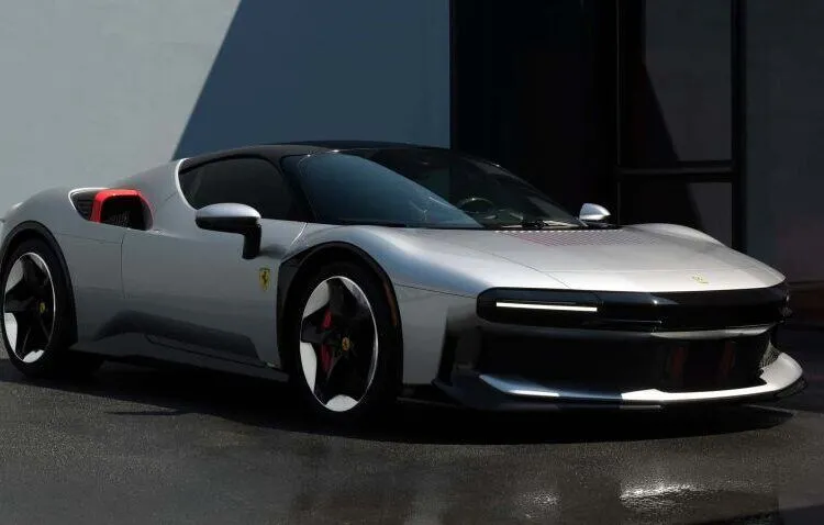 Ferrari CZ26 độc bản: Siêu xe hybrid tái hiện thập niên 70