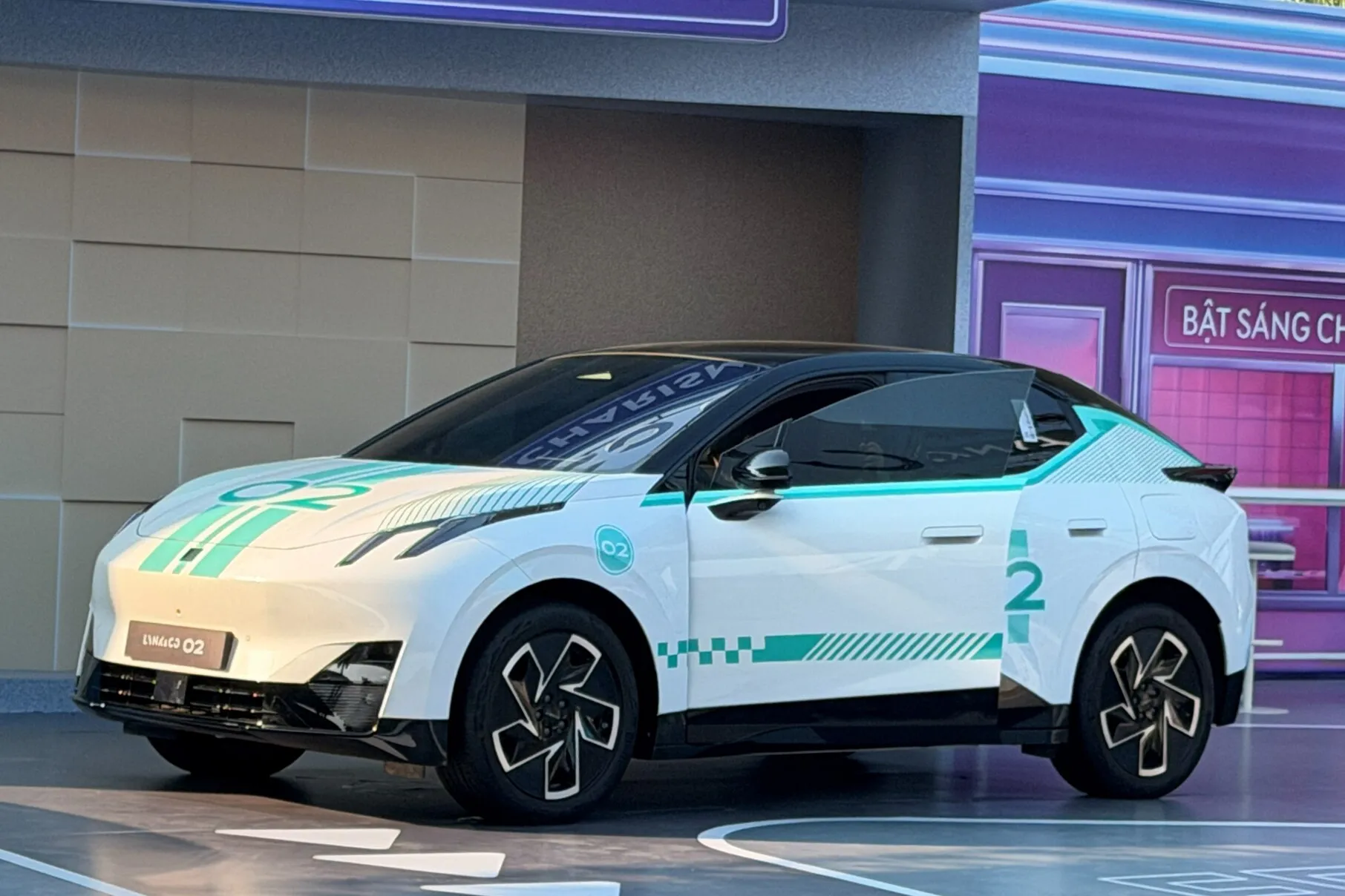 Chọn Xe Điện Đi Phố: Lynk & Co 02, VF 7, BYD Atto 3 - Ai Hợp Với Bạn?