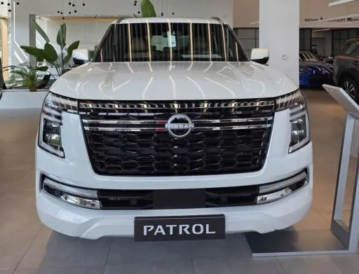 Nissan Patrol lộ diện, SUV cỡ lớn về Việt Nam tháng 10