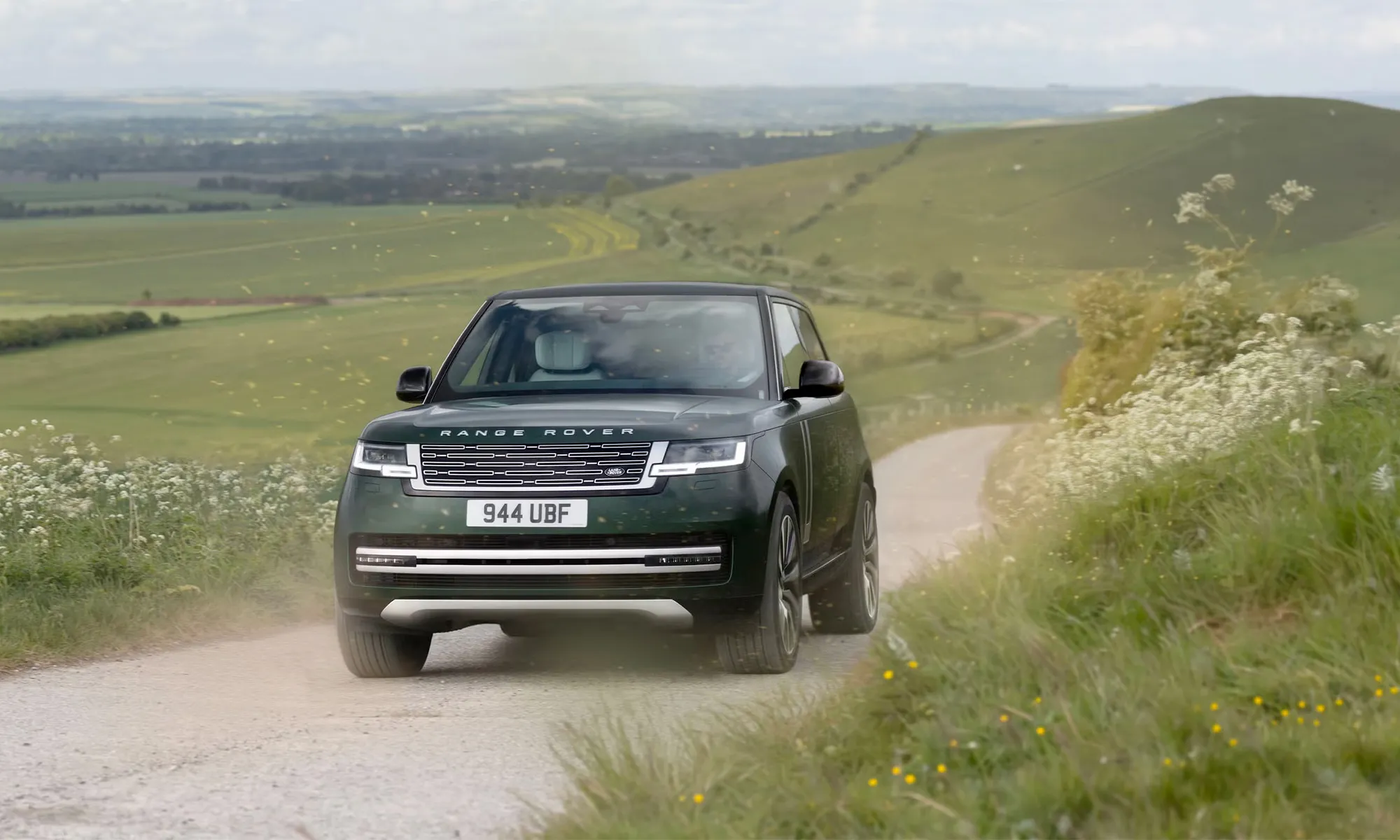 Range Rover Electric 2027: SUV hạng sang thuần điện, công suất 542 mã lực