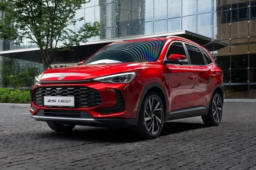 MG ra mắt 3 mẫu xe mới tháng 10: Petrol, Hybrid và Xe điện