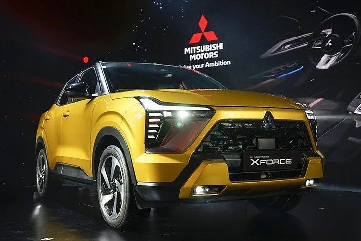 Mitsubishi Xforce giảm giá sâu, cạnh tranh sedan hạng B