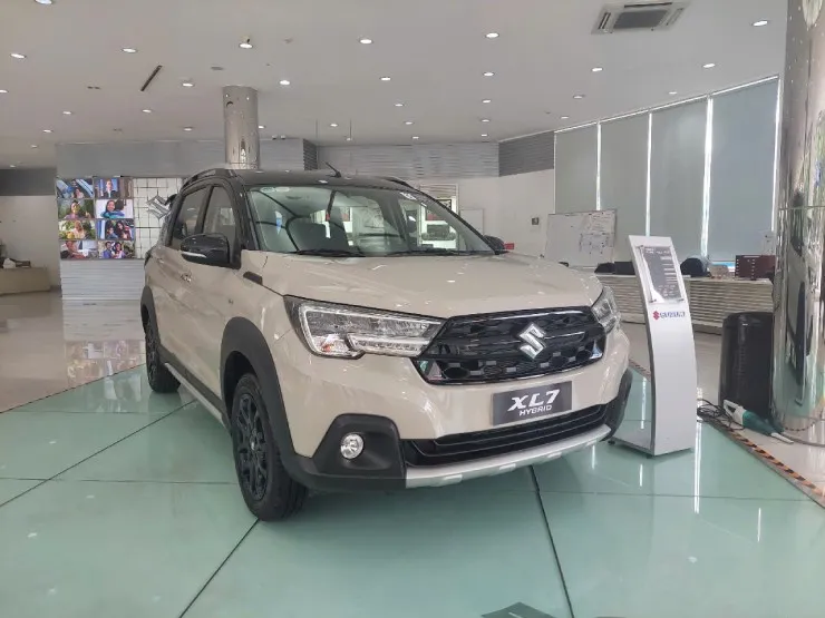 So sánh hai dòng xe MPV Mitsubishi Xpander và Suzuki XL7 Hybrid - 2