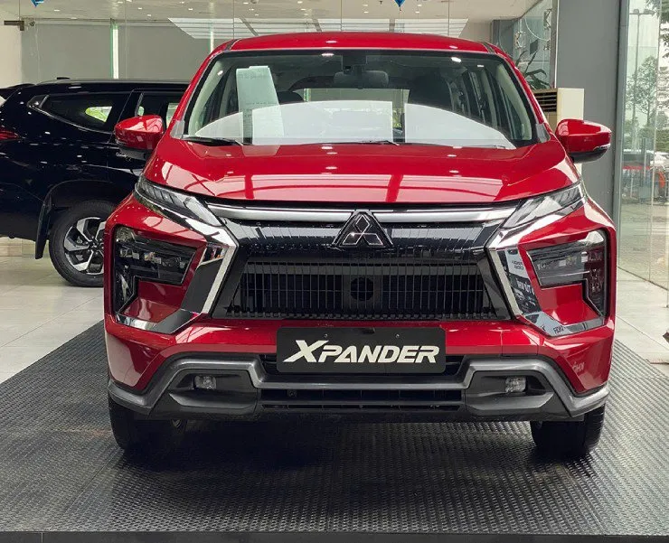 So sánh hai dòng xe MPV Mitsubishi Xpander và Suzuki XL7 Hybrid - 9