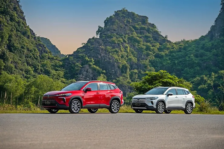 Giá xe Toyota Corolla Cross lăn bánh kèm ưu đãi tháng 5/2026 - 2