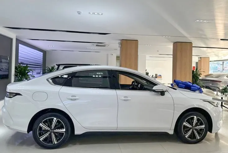 BYD Seal 5 sở hữu kích thước dài x rộng x cao lần lượt là 4.780 x 1.837 x 1.495 mm.