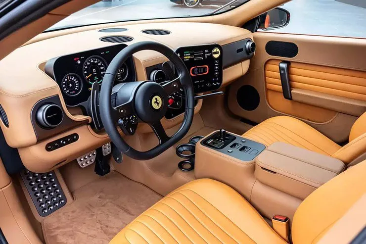 Ferrari Luce vừa ra mắt đã có đại gia Việt chốt đơn - 3