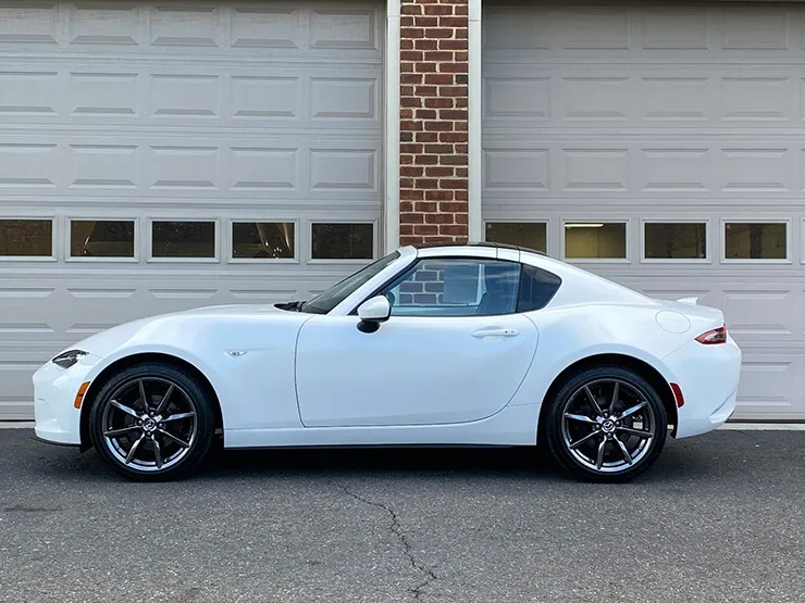 Mazda MX-5 RF nhận cọc tại Việt Nam, mui cứng kiểu Porsche, giá dưới 1,5 tỷ đồng - 4