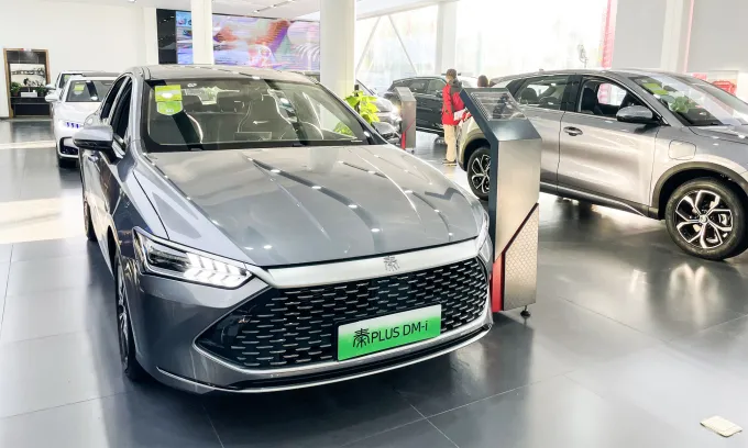 Xe trưng bày tại một đại lý BYD ở Trung Quốc. Ảnh: STCN