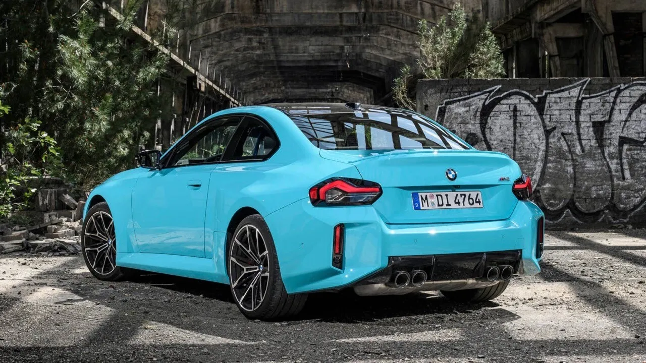 BMW M2 mới M xDrive được trang bị hệ dẫn động AWD mới - 2