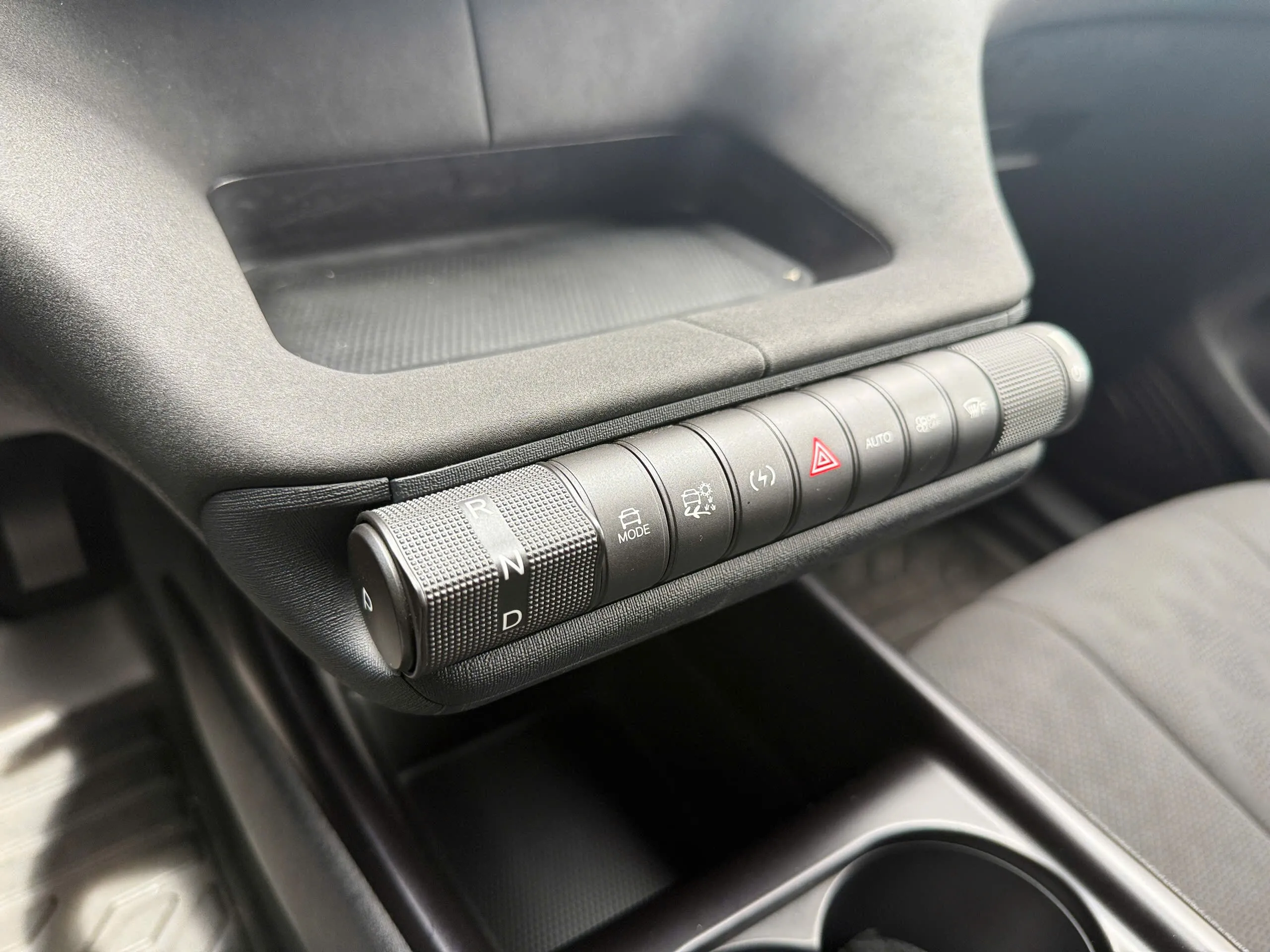 Xe điện đô thị BYD Dolphin mới cạnh tranh với VinFast VF5 - 7