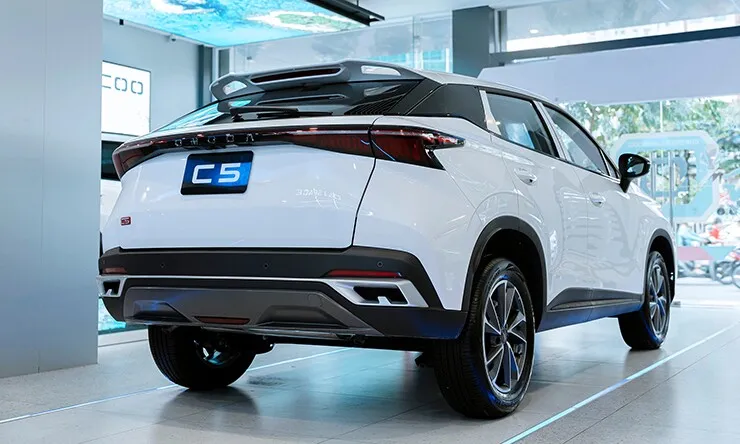 Nội thất tiện nghi và an toàn trên Omoda C5 Sport