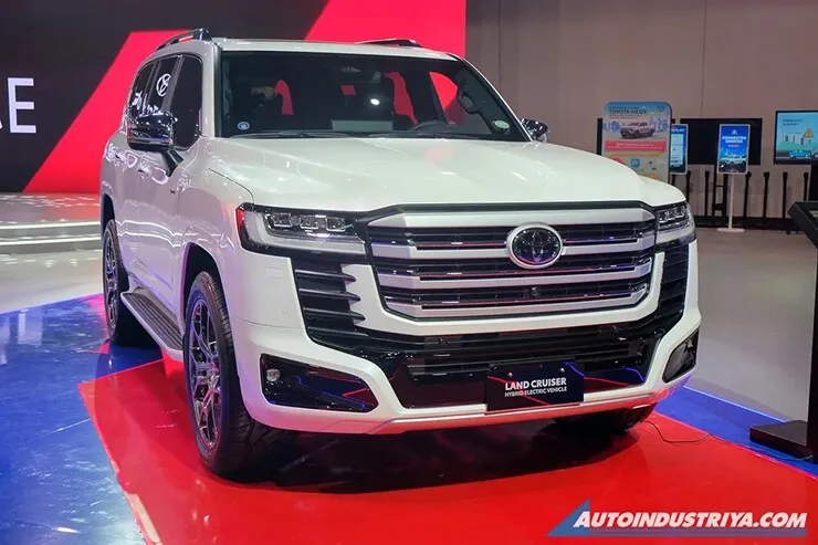 Toyota Land Cruiser Hybrid