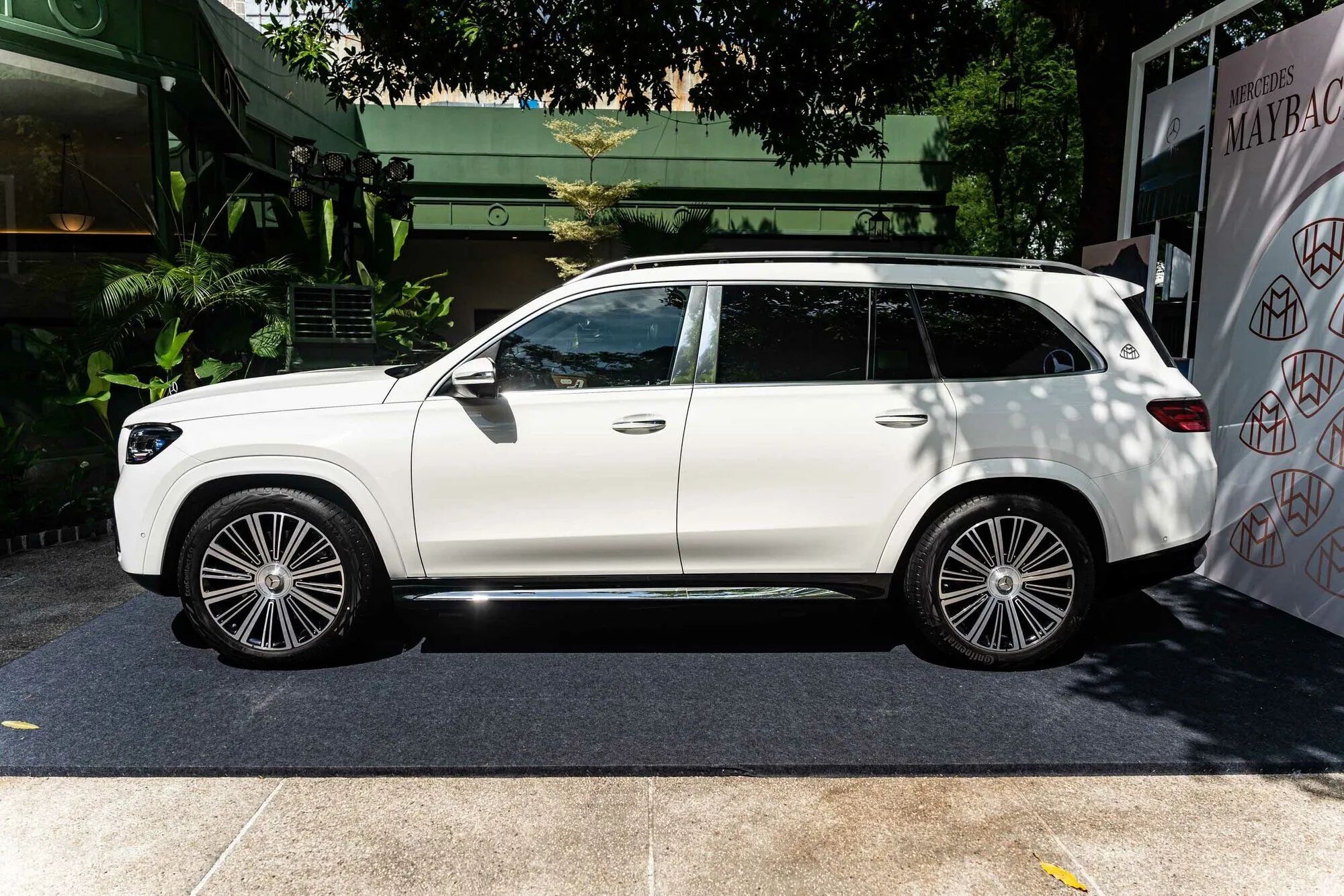 Mercedes-Maybach GLS 480 Facelift có kích thước dài x rộng x cao lần lượt 5.208 x 1.999 x 1.838 mm.