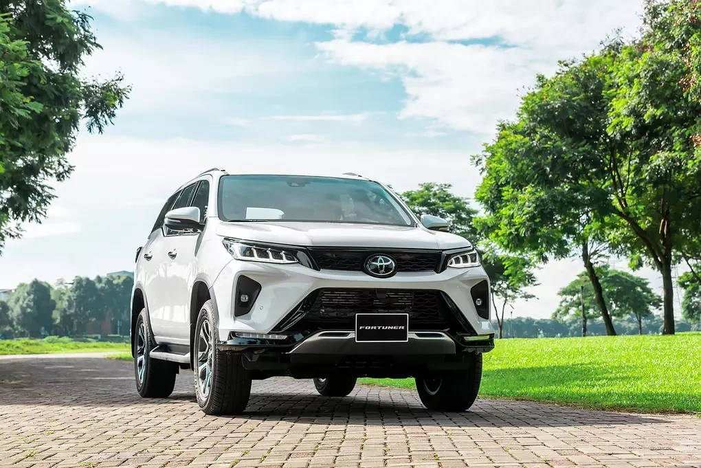 Toyota Fortuner bản máy dầu 2.8 tại Việt Nam