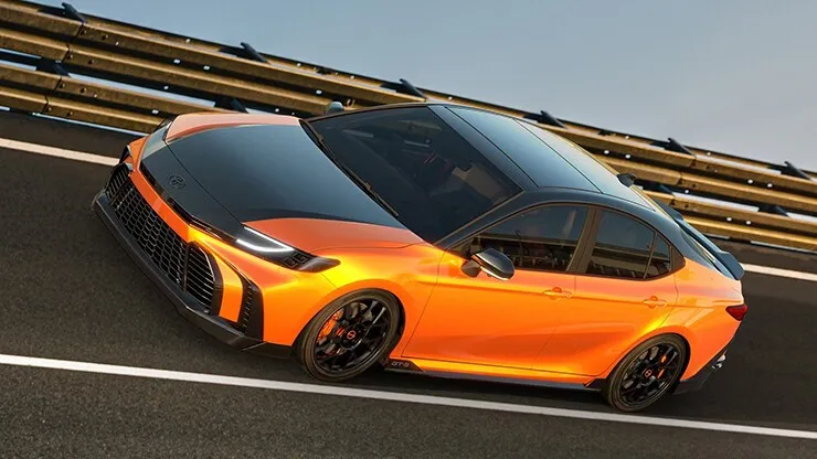 Toyota Camry Apex