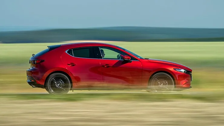 Giá xe Mazda3 cập nhật tháng 7/2026, bản sedan từ 569 triệu đồng - 10