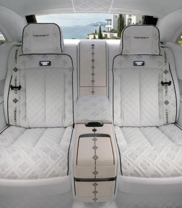 Rolls-Royce Phantom 