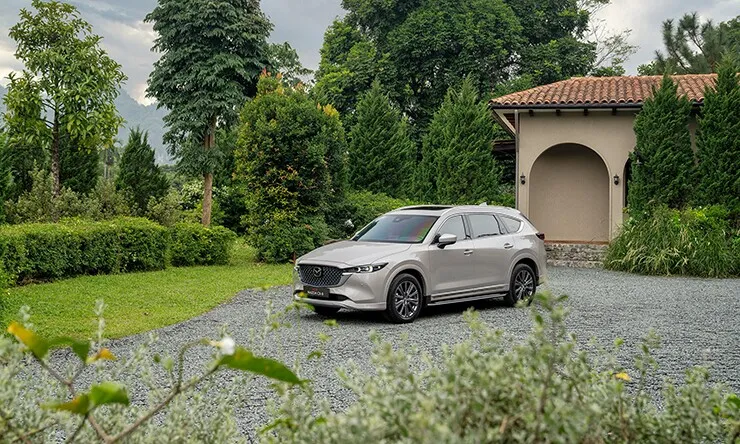 Giá xe Mazda CX-8 niêm yết và lăn bánh tháng 7/2026 - 2