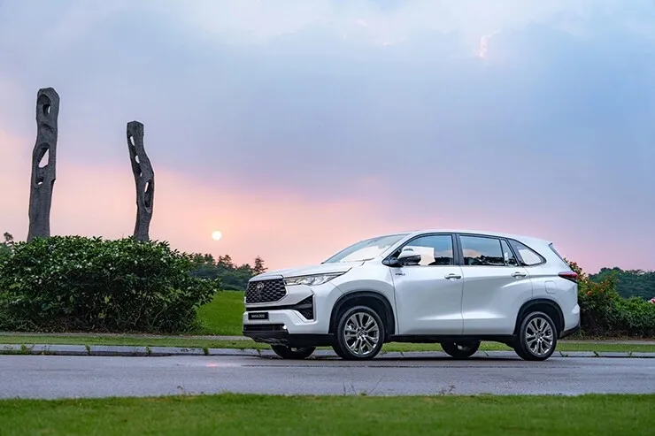 Giá xe Toyota Innova Cross lăn bánh kèm ưu đãi tháng 7/2026 - 15