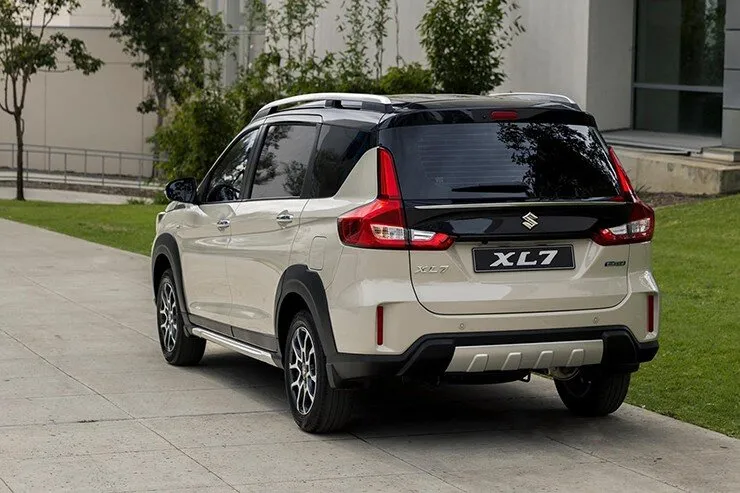 Giá xe Suzuki XL7 Hybrid tháng 7/2026, ưu đãi 100% phí trước bạ - 7