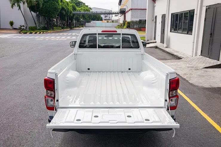 Isuzu ra mắt bán tải mới tại Việt Nam: chở hơn 1 tấn, giá 492 triệu đồng - 3