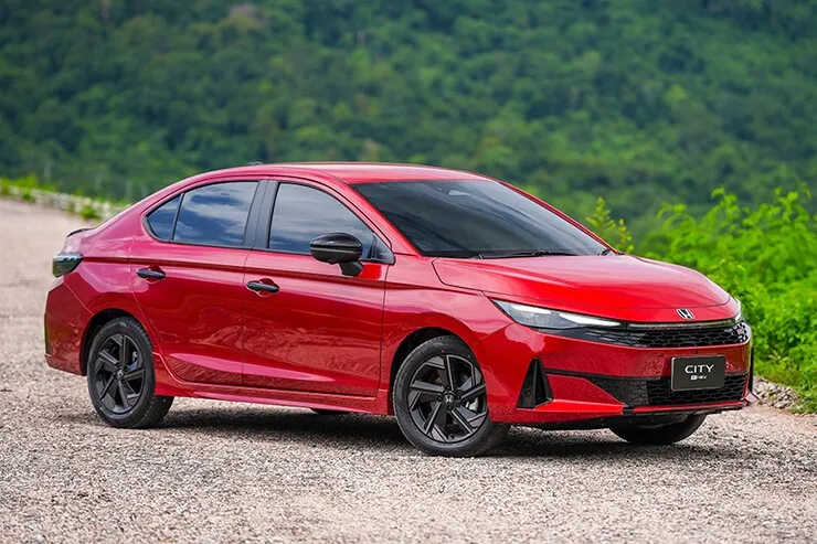 Honda City 2026 sắp ra mắt khách Việt, bản cũ đang được “xả kho” mạnh - 2