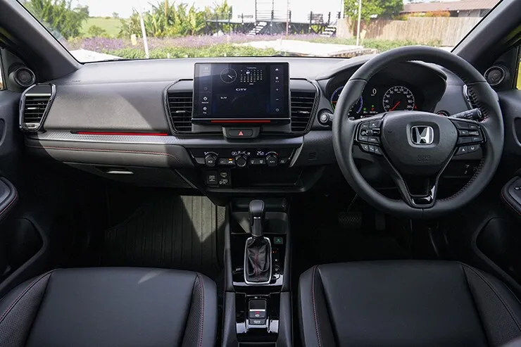 Honda City 2026 sắp ra mắt khách Việt, bản cũ đang được “xả kho” mạnh - 7