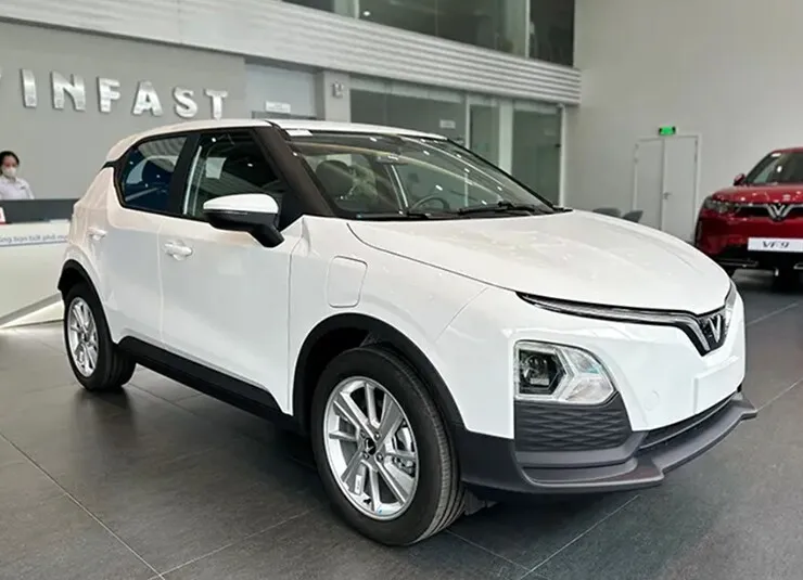 Giá xe VinFast VF 5 lăn bánh kèm ưu đãi tháng 9/2026 - 3