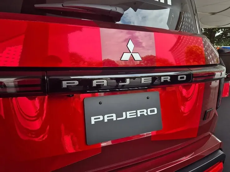 Vừa ra mắt, Mitsubishi Pajero 2026 đã có bản off-road siêu ngầu - 6