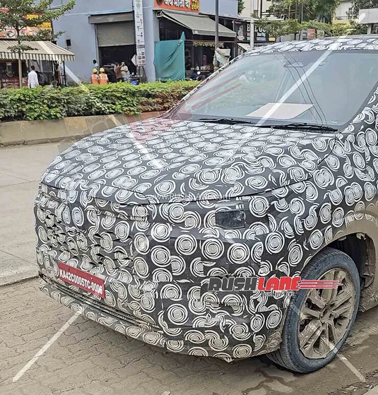 Ngoại thất Toyota Innova Cross 2027