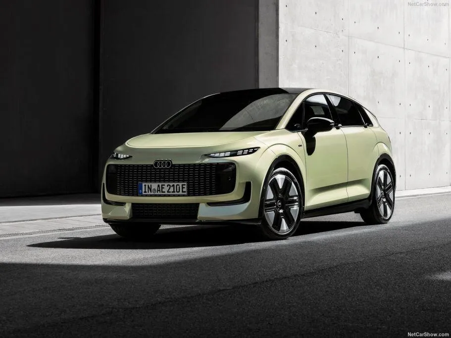 A2 e-tron, mẫu xe điện cỡ nhỏ được phát triển theo hướng tối ưu hiệu suất.