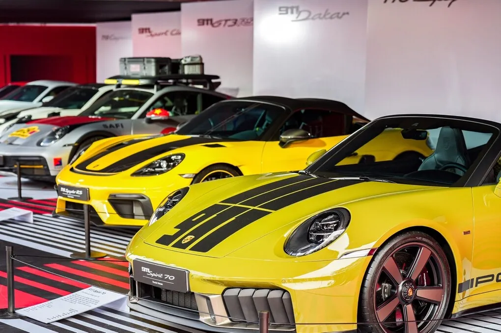 Những chiếc Porsche phiên bản đặc biệt tại sự kiện. Ảnh: Hồ Tân