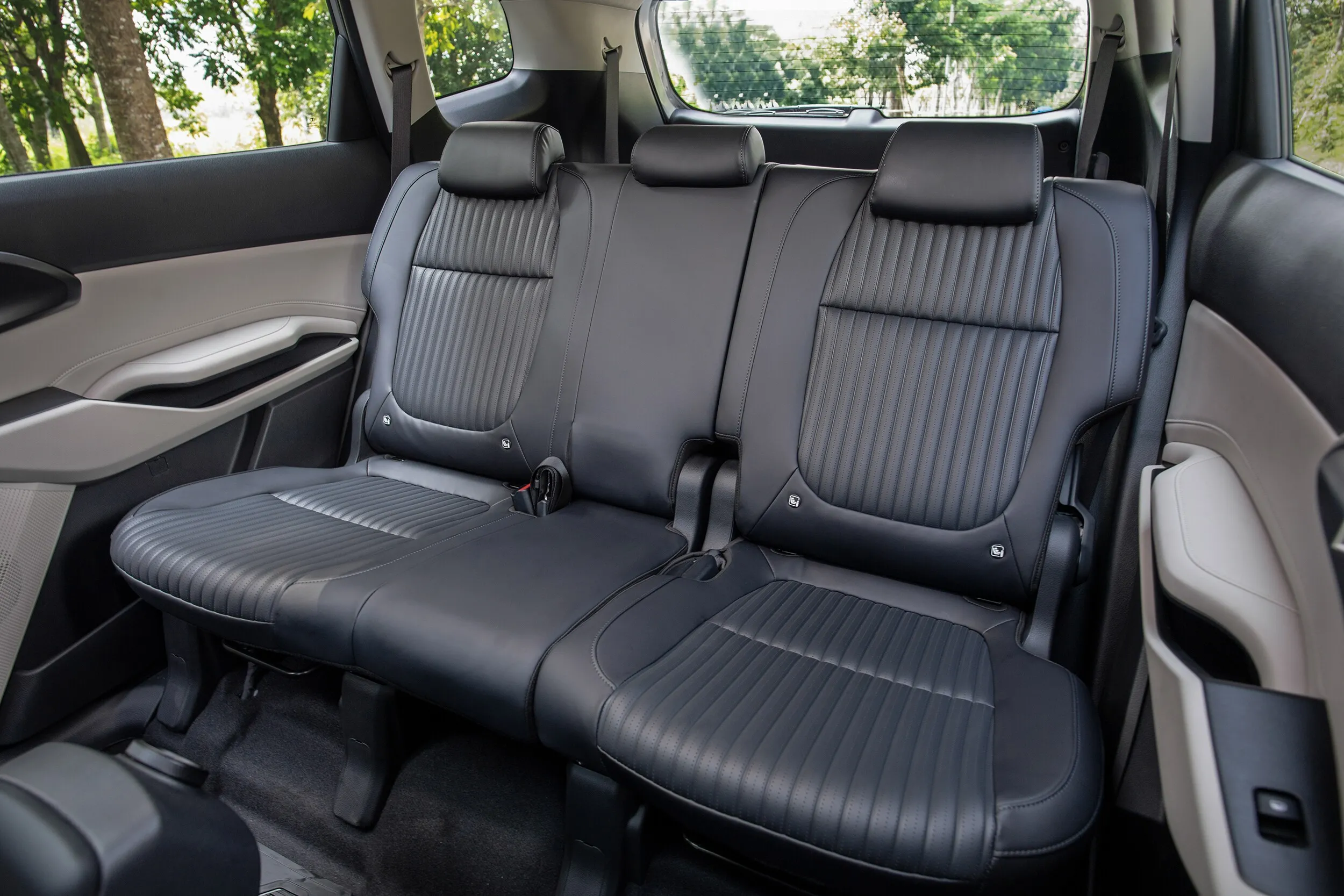 Kia Carens Clavis mới ra mắt tại Việt Nam - 8