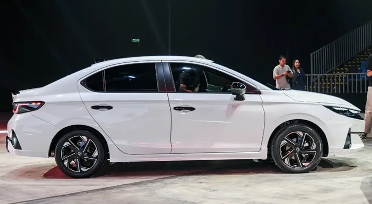 Đại lý Việt Nam nhận cọc Honda City 2026, thay đổi mạnh ở thiết kế và trang bị - 3