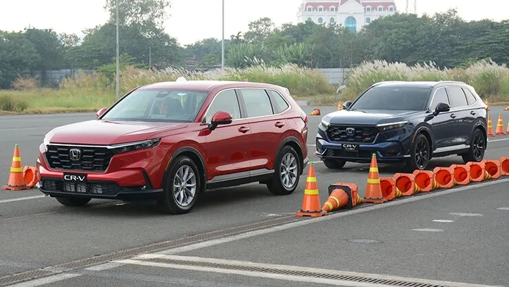 Giá xe Honda CR-V lăn bánh tháng 10/2026 - 3