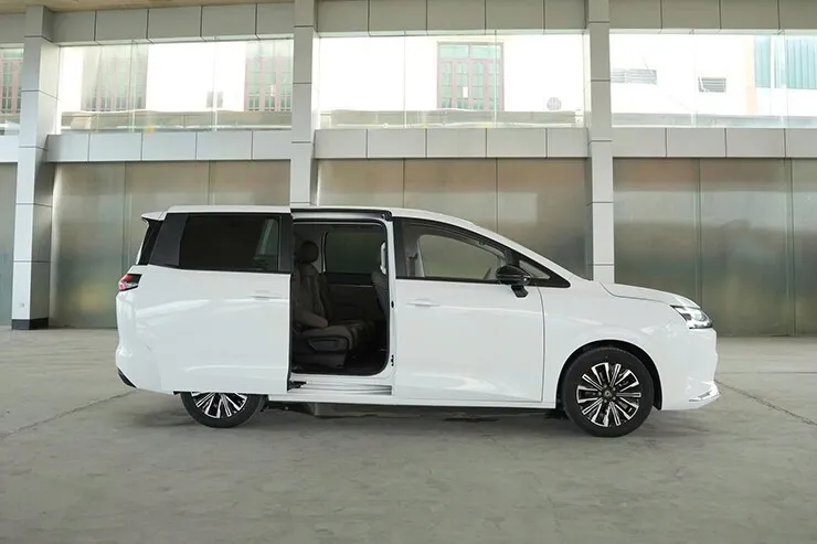 MPV Trung Quốc có cửa trượt điện sắp bán tại Việt Nam, giá dự kiến hơn 700 triệu đồng - 10
